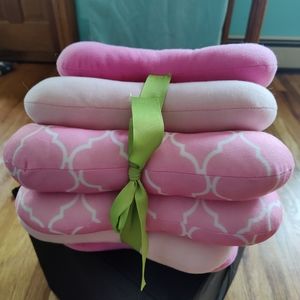 Breast feeding pillow pink bubble baby